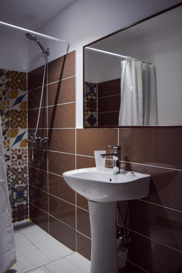 Sokaku I Te Marreve Guesthouse Gjirokastra Zewnętrze zdjęcie