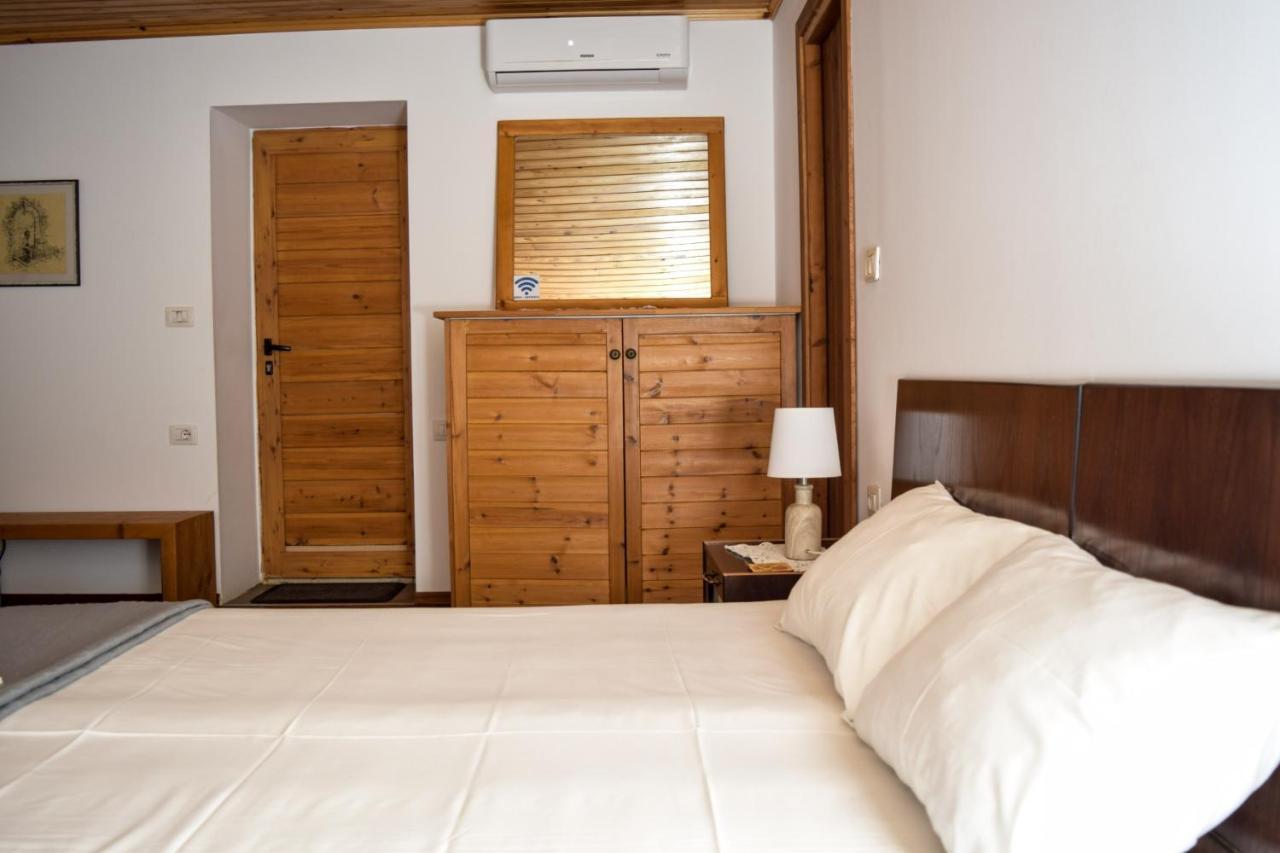 Sokaku I Te Marreve Guesthouse Gjirokastra Zewnętrze zdjęcie