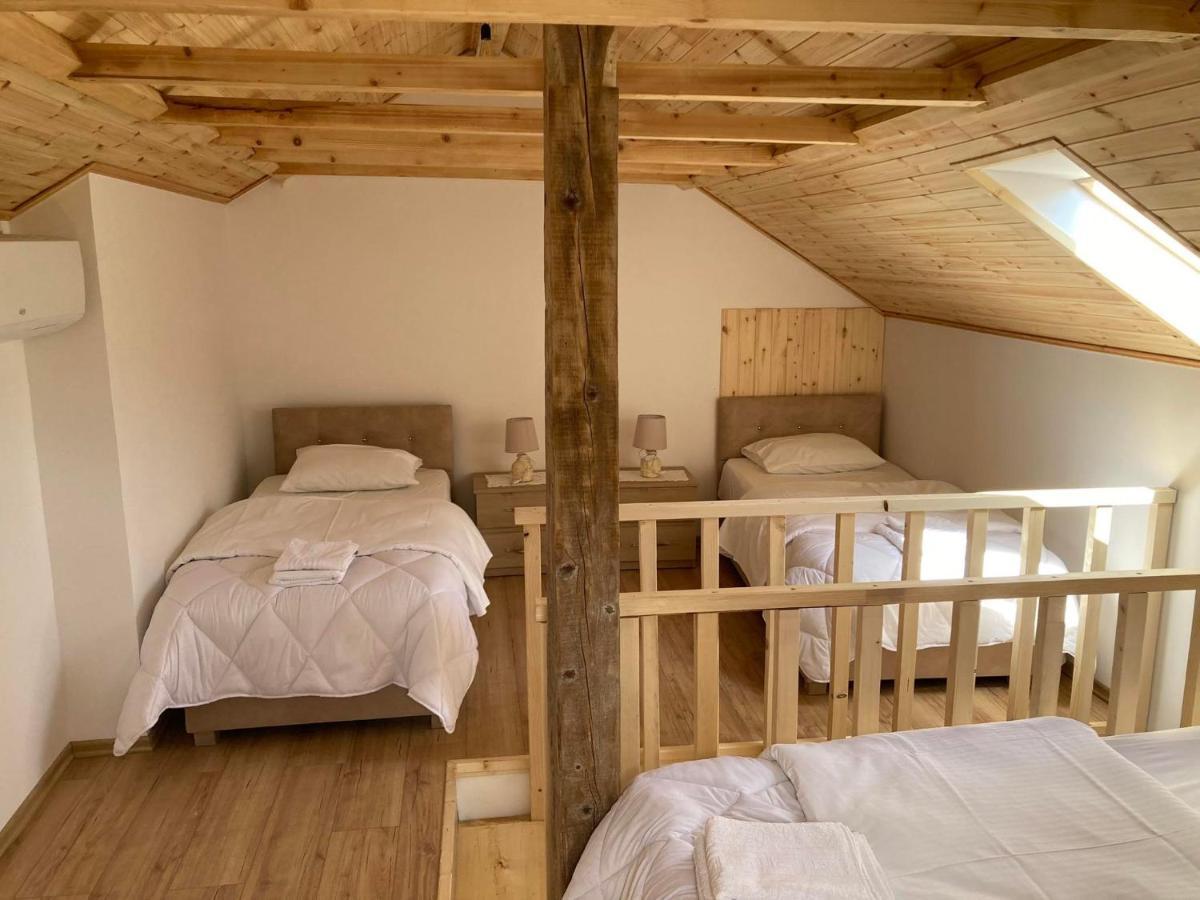 Sokaku I Te Marreve Guesthouse Gjirokastra Zewnętrze zdjęcie