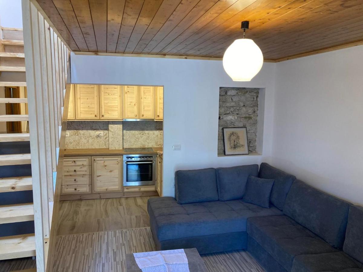 Sokaku I Te Marreve Guesthouse Gjirokastra Zewnętrze zdjęcie